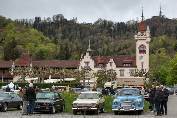 Bild: Tolle Kulisse für klassische Automobile - Albisgütli Classics April 2022