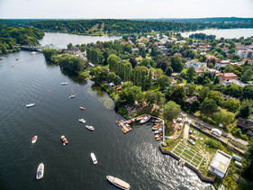 Tolle Umgebung für einen Oldtimer-Anlass - 24 Tours du Pont 2016 Tolle Umgebung für einen Oldtimer-Anlass - 24 Tours du Pont 2016