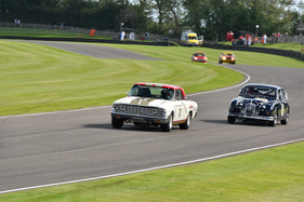 Tom Kristensen gewann im Ford Fairline Thunderbolt (1964) - St. Mary's Trophy - Goodwood Revival 2015