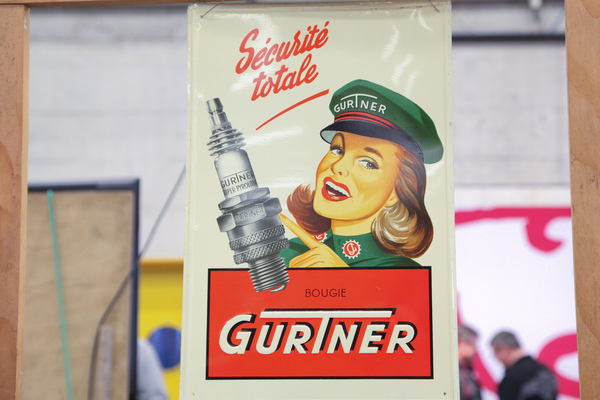 Eindrücke von der Oldtimermesse in Fribourg