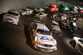 Touring cars as they were used in the DTM