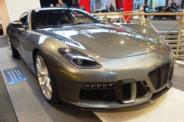 Touring Superleggera Aero 3 von 2020 auf der Basis der Ferrari F 12 Berlinetta - Sonderschau Supercars 2 in der Autoworld Brüssel 2022/2023