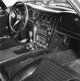 Toyota 2000 GT (1967) - Handbremse beim Schalthebel