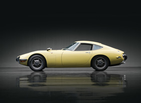 Toyota 2000GT (1967) - angeboten als Lot 149 an der RM Auction "Don Davis Collection" am 27. April 2013