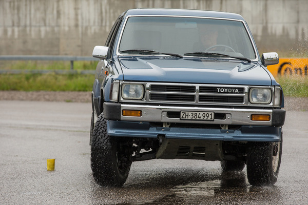 Toyota 4Runner SR5 (1988) – beim TCS-Fahrtraining für Oldtimer