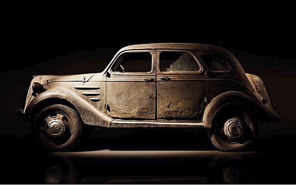 Bild Toyota AA (1938) in Octane 5/2013 - gefunden in Russland