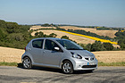 Toyota Aygo 1.0 VVT-i Sport (2006) - Lot 235 an der Artcurial „Automobiles sur les Champs" Versteigerung 2024