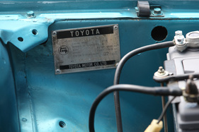 Toyota Celica 1600 ST (1972) - das Typenschild