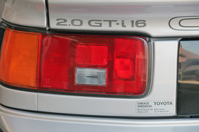 Toyota Celica 2.0 GT Liftback (1989) - Rückleuchte
