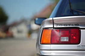 Toyota Celica 2.0 GT Liftback (1989) - alle wichtigen Eigenheiten sind hier beschriftet