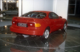 Toyota Celica 4WD (1989) - Neuauflage des Celica, in Frankfurt erstmals dem Publikum gezeigt - aufgeladener Vierzylinder-Zweiliter mit 205 PS beim Allrad-Coupé - IAA 1989