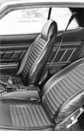 Toyota Celica GT (1973) - die Frontsitze