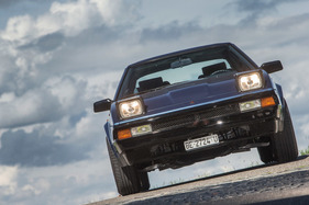 Toyota Celica Supra 2.8i (1983) - man muss schon zweimal schauen, um den Toyota zu erkennen