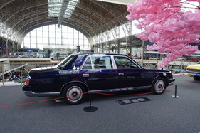 Toyota Century (1997) – Sonderausstellung "Big in Japan" in der Autoworld Brüssel
