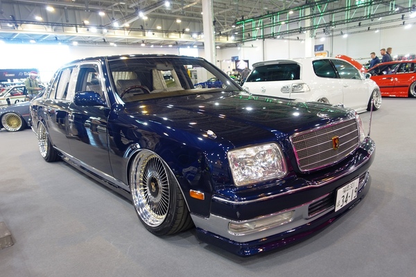 Toyota Century (2008) – japanischer Luxus: Spitzendeckchen statt Lederpolstern – Essen Motor Show 2024