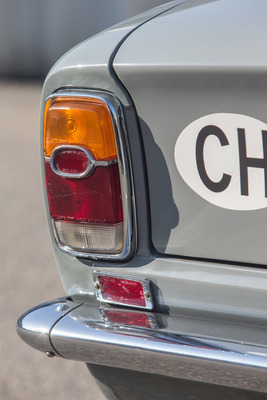 Toyota Corolla 1100 (1968) - schlichte Heckleuchten