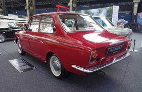 Toyota Corolla (1967) – Sonderausstellung "Big in Japan" in der Autoworld Brüssel
