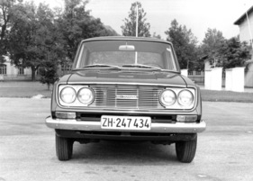 Toyota Corona 1500 (1967) - mit Doppelscheinwerfern