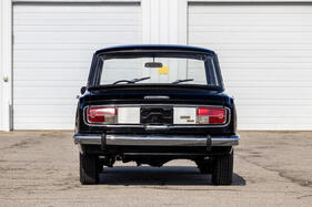 Toyota Corona 1900 Deluxe (1967) – das Heck könnte auch von einem Lancia sein Toyota Corona 1900 Deluxe (1967) – das Heck könnte auch von einem Lancia sein