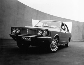 Toyota Corona (1972) - mt Doppelscheinwerfern