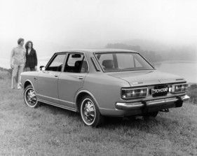 Toyota Corona (1973) - als viertürige Limousine