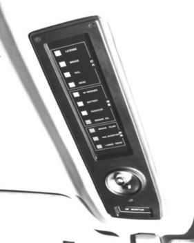 Toyota Corona (1973) - das Sensorpanel zur Funktionsüberwachung