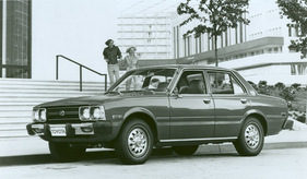Toyota Corona (1976) - in den USA in knapp über 10 Jahren über eine Million Autos verkauft