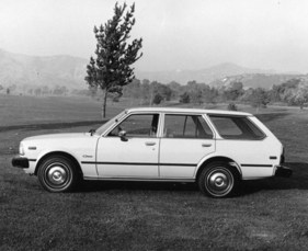 Toyota Corona (1979) - als fünftüriger Kombi