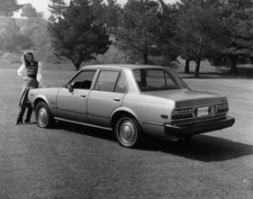 Toyota Corona (1979) - viertürige DLX-Variante (1979)
