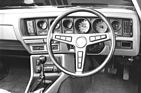 Toyota Corona 2000 GT (1973) - Interieur des Coupés