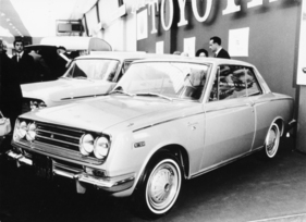 Toyota Corona Coupé 1600 S (1968) – auf dem Toyota-Stand am Pariser Salon 1967 (1968)