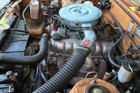 Toyota Corona Liftback 1800 GL (1980) - Leichtmetallzylinderkopf