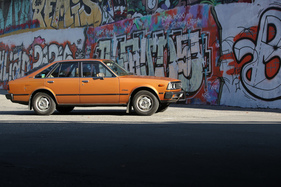 Toyota Corona Liftback 1800 GL (1980) - die Kombination von Heckklappe und (angedeutetem) Stufenheck war Ende der Siebzigerjahre noch ungewöhnlich