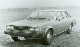 Toyota Corona Liftback (1979) - in den USA auch mit 2,2 Liter Hubraum