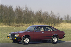 Toyota Corona Liftback (1979) - mit praktischer Heckklappe (1979)