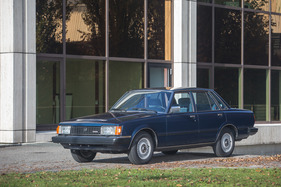 Toyota Cressida 2000 GL (1982) - glattflächiges Design