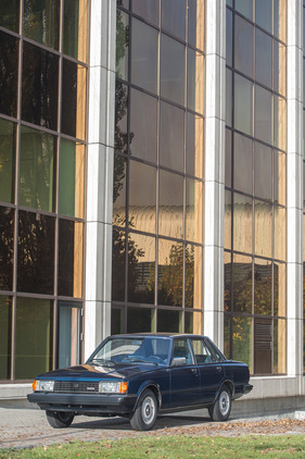 Toyota Cressida 2000 GL (1982) - sieht kompakter aus, als er ist