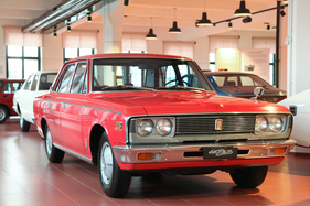 Toyota Crown 2.3 DL (1971) - im Originalzustand - 50 Jahre Toyota Schweiz Sonderschau