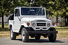 Toyota FJ40 Land Cruiser (1973) - als Lot 102 an der RM/Sotheby's London Versteigerung vom 7. September 2016