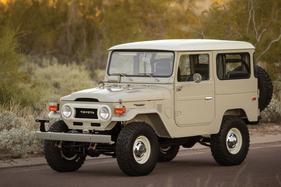 Toyota FJ40 Land Cruiser (1976) - als Lot 251 an der Versteigerung von RM in Arizona am 15./16. Januar 2015