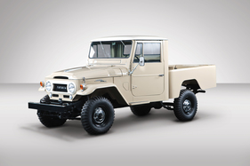 Toyota FJ45 Land Cruiser Pickup (1964) - als Lot 259 an der RM/Sotheby's Arizona Versteigerung 2017 angeboten