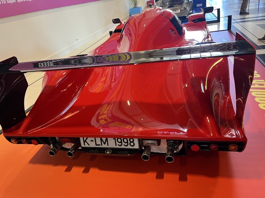 Toyota GT-One (1998) – Ausstellung "Supercars of the 90s" im Louwman-Museum
