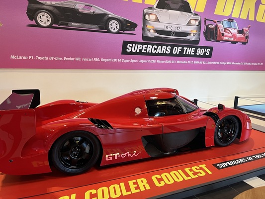 Toyota GT-One (1998) – Ausstellung "Supercars of the 90s" im Louwman-Museum