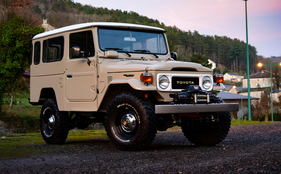 Toyota Land Cruiser Bj 43 (1981) - als Lot 089 angeboten an der Versteigerung von Artcurial an der Rétromobile Paris am 7. Februar 2020
