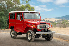 Toyota Land Cruiser FJ40 (1974) - offered as lot 122 at the Bonhams Quail auction on August 19, 2022