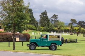 Toyota Land Cruiser FJ43 (1978) - das richtige Auto für den Golfplatz?