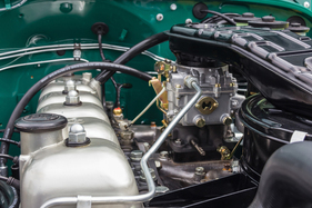 Toyota Land Cruiser FJ43 (1978) - durch den Vergaser liefen bei damaligen Tests locker über 20 Liter pro 100 km