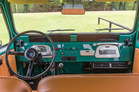 Toyota Land Cruiser FJ43 (1978) - einfaches Interieur