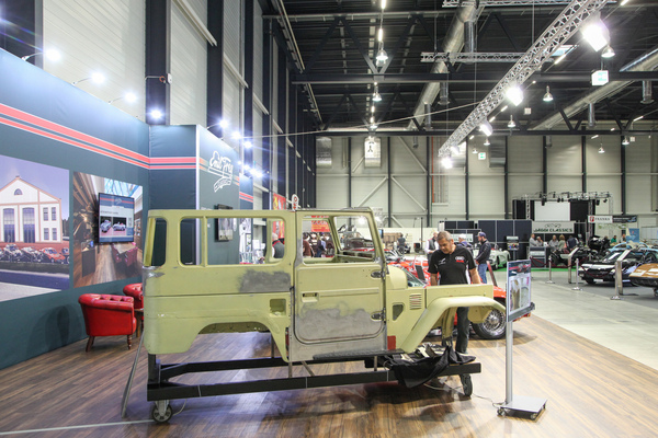 Toyota Landcruiser in der Restaurierung bei Emil Frey Classics – Swiss Classic World Luzern 2022