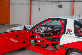 Toyota Supra Gruppe A (1987) - rahmenlose Türen wie in der Serie